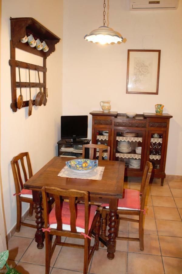 סירקוזה Home Isola Di Luce מראה חיצוני תמונה